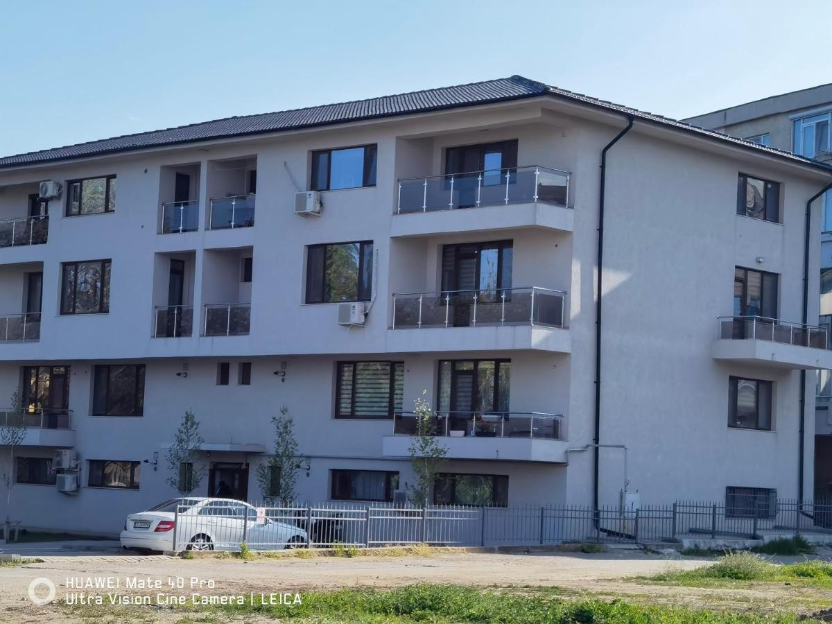 Garsoniera De La Mare Apartment Mangalia Ngoại thất bức ảnh